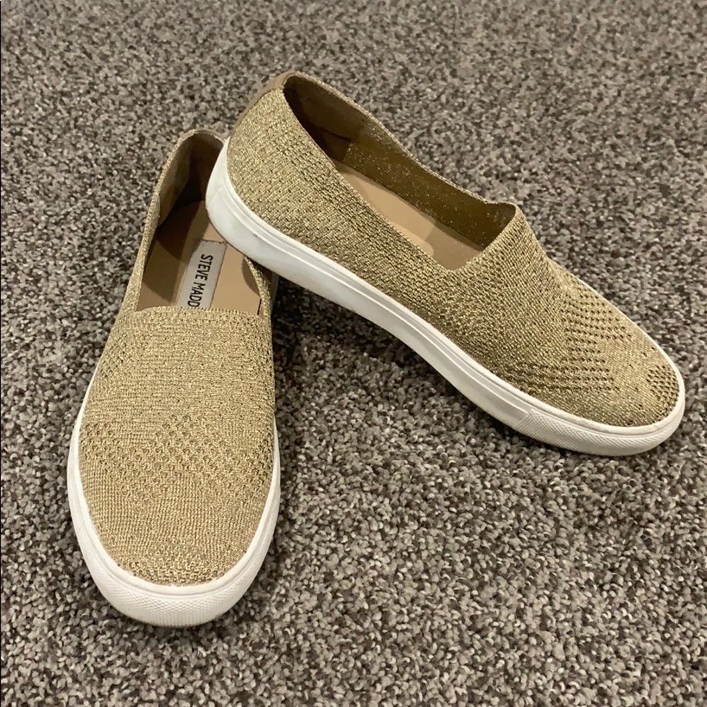 Steve Madden Gold Slip ons Size 6.5